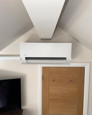 Air conditioning Grimsby project photo 2